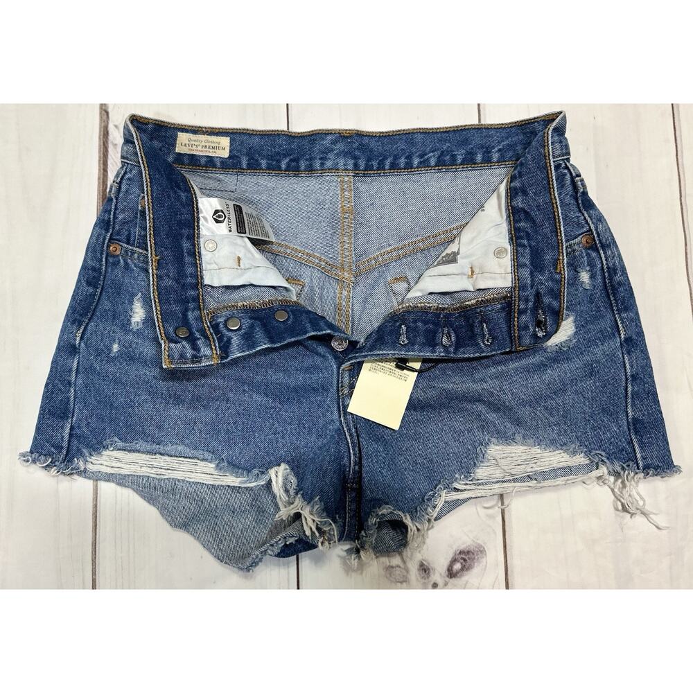 Levi's 501 Premium‎ Shorts Women Sz 27 Button Fly Distressed Denim High Rise NWT - Picture 3 of 7
